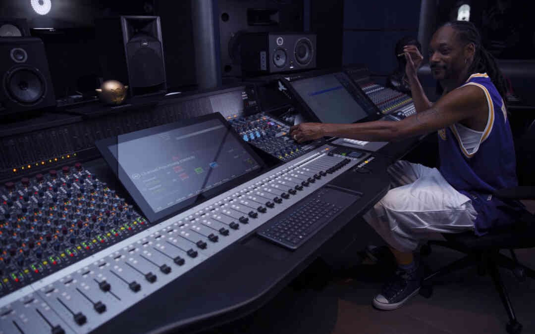 Snoop Dogg Sceglie la Console Neve Genesys Black G64